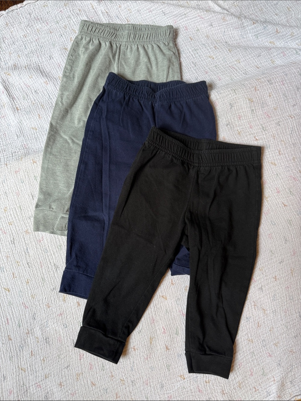 Cat & Jack 3-Pack Joggers — Sage, Navy & Black size 18mo